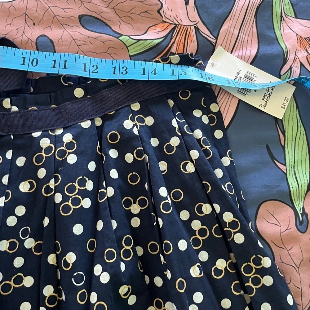 Super cute Gap circles flare A line skirt new